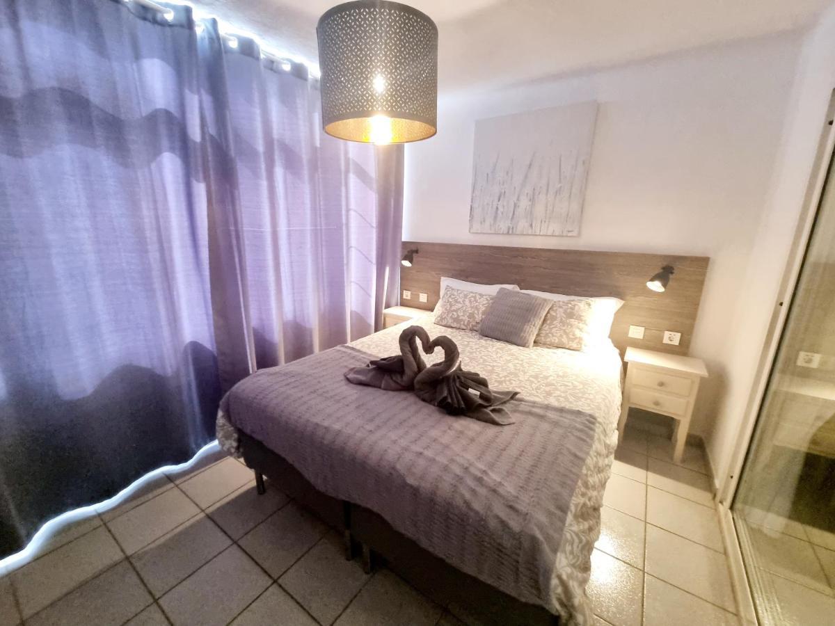 Luxury Apartamento Luz De Mar Complejo Playa Roca Costa Teguise Exteriör bild