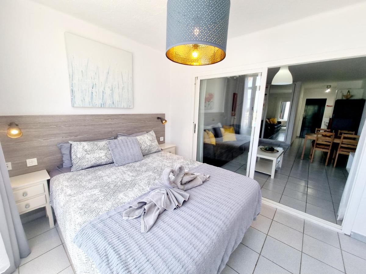 Luxury Apartamento Luz De Mar Complejo Playa Roca Costa Teguise Exteriör bild